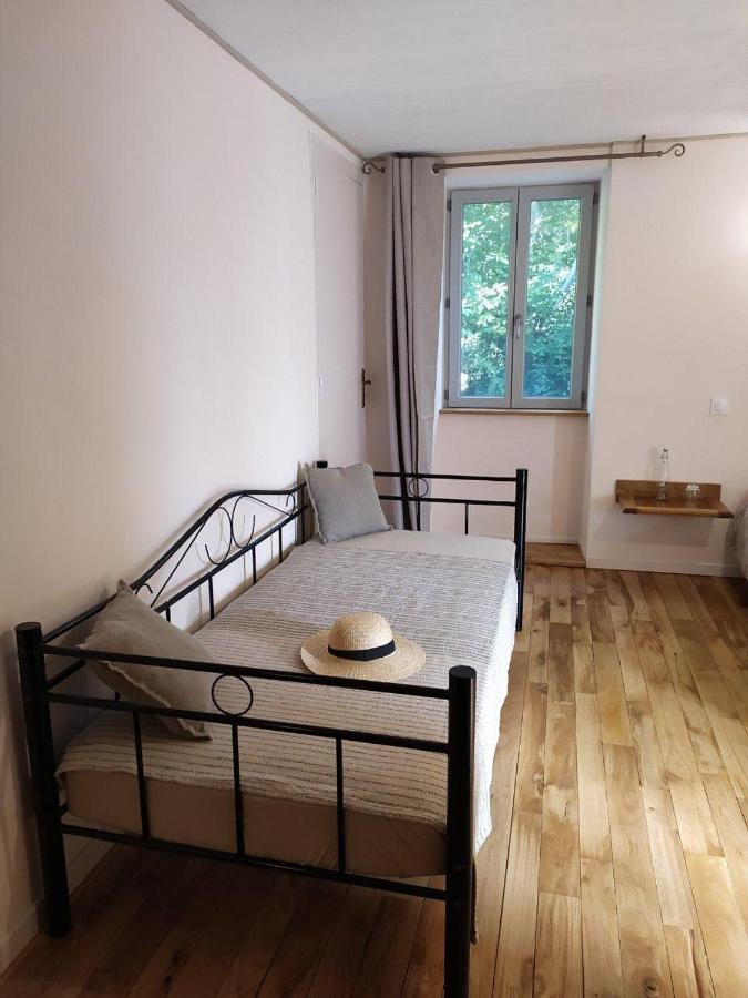 La Ferme Les Mamours La Bastide-l'Eveque Экстерьер фото